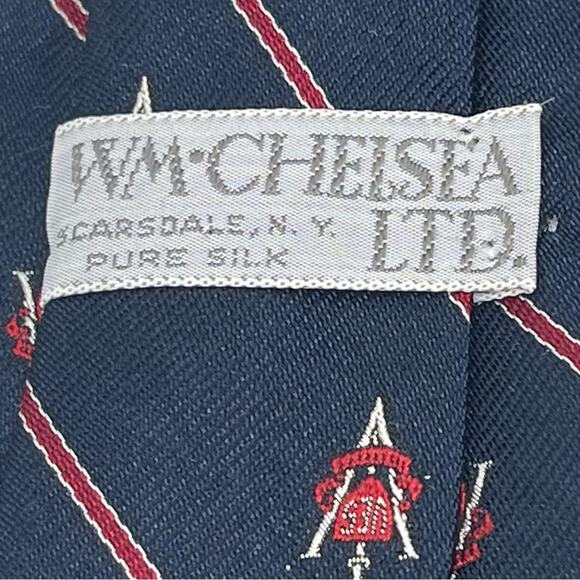 WM Chelsea Navy Red Gray Coat Of Arms Pure Silk Career Office Necktie NWOT - Picture 4 of 6